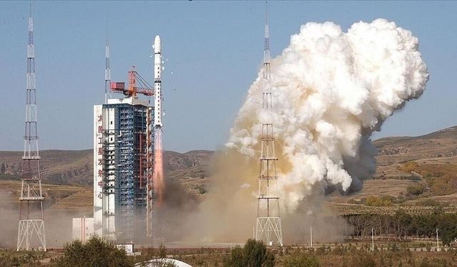 Çin, "Tienşing-1" test uydusunu fırlattı