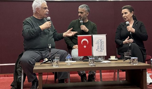Halil Ergün ile Perihan Savaş, sinemayı konuştu