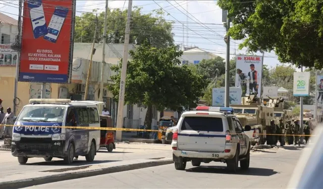 Somali'de bombalı saldırıda biri Türk vatandaşı 2 yardım çalışanı hayatını kaybetti