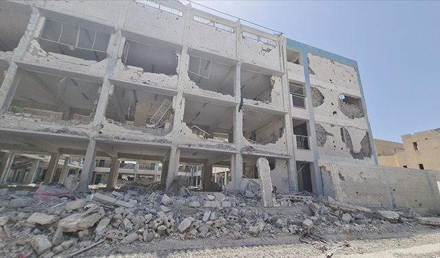 İsrail, Gazze'de 9 aydan beri okulları hedef alıyor