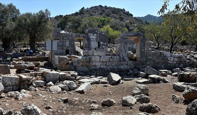 Phoenix Antik Kenti'nde yüzey araştırmaları sürüyor