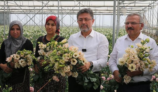 Bakan Yumaklı: Vatandaşlarımız güvenli gıda ile alakalı uygunsuzluk tespit ederse Alo 174 hattını arayabilir