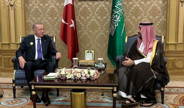 Cumhurbaşkanı Erdoğan, Suudi Arabistan Veliaht Prensi Selman ile görüştü