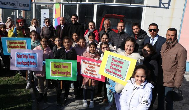 Söke’de temizlik yapıp, farkındalık yarattılar