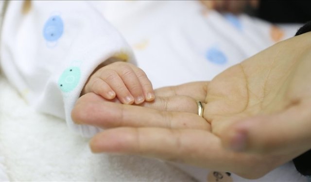 8 haftalık ilave doğum izni kimlere verilecek? 24 haftalık doğum izni şartları, hesaplama yöntemi ve başvuru süreci