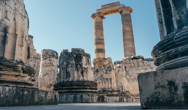 Didim’de tarihi lokasyonda dikkat çeken satış