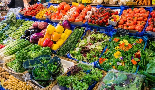 Fahiş fiyat uygulayan ve stokçuluk yapan yandı! İki ayda tam 631 milyon lira ceza kesildi