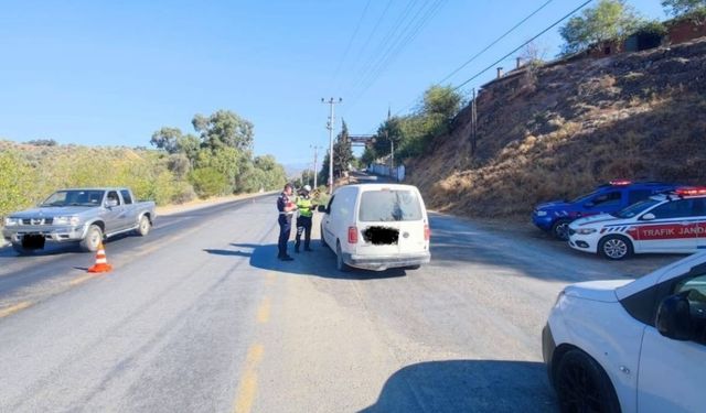 Aydın’da 4 araç trafikten men edildi