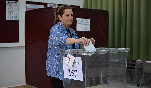 KKTC’de Tufan Erhürman, resmi olmayan sonuçlara göre cumhurbaşkanı seçildi