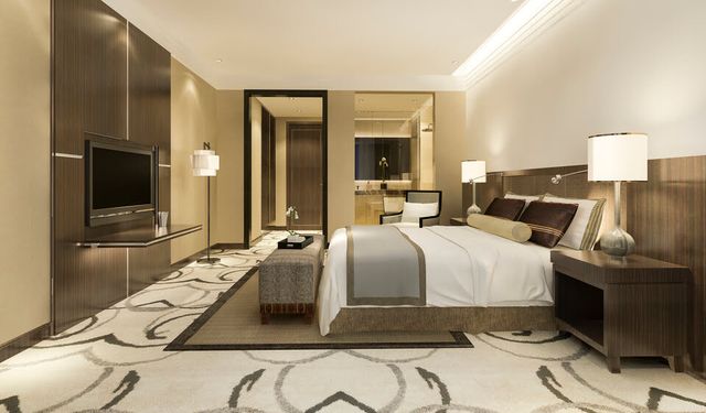 Otel Odalarındaki Şok Edici Gerçek: Bu İki Eşya Hiç Temizlenmiyor!