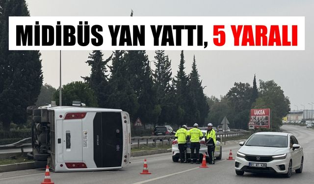 Yolcu midibüsü devrildi: 5 kişi yaralandı