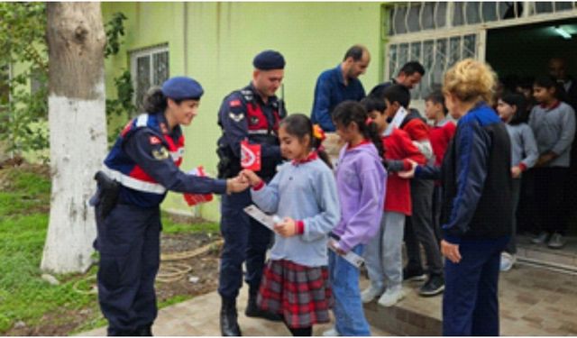 Aydın’da jandarmadan öğrencilere güven ve bilinç eğitimi