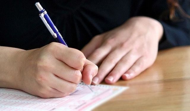 MEB ortak yazılı sınav sistemi 2026 nasıl uygulanacak? Sınavlarda açık uçlu soru olacak mı? OYSS takvimi nereden öğrenilir?