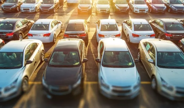 Devlet Sıfır Faizli Araba Satacak: İşte Yılın Son Şansı