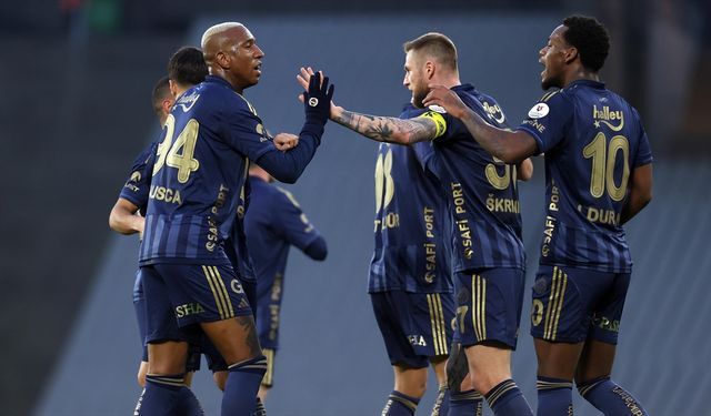 Fenerbahçe Eyüpspor’u üç golle geçti