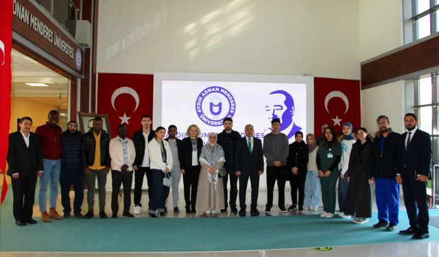 Rektör Kent, ADÜ’deki uluslararası öğrencilerle buluştu