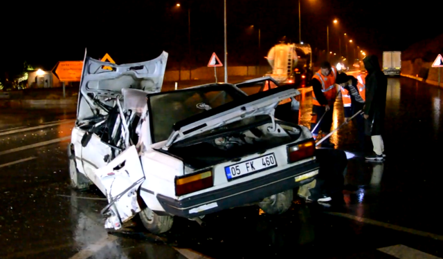 Tır ile otomobil çarpıştı: 4 yaralı