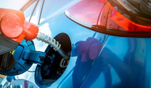 Akaryakıta Salı günü zam gelecek! İndirim sevinci kursakta kaldı