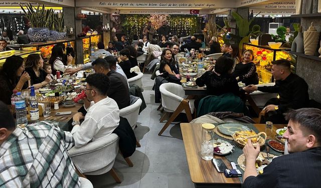 Bozdoğanlılar 2026'yı Madran Restaurant'ta karşıladı