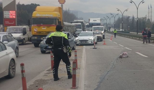 Kamyonun çarptığı yaya öldü