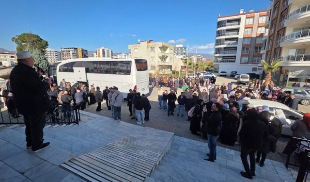 Nazillili umreciler yola çıktı