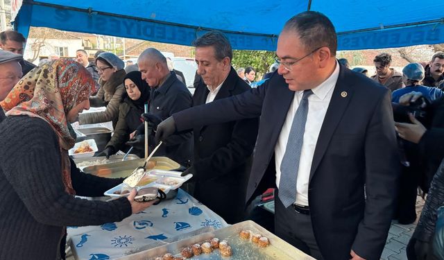 Efeler’de ilk iftar Alanlı’da kuruldu