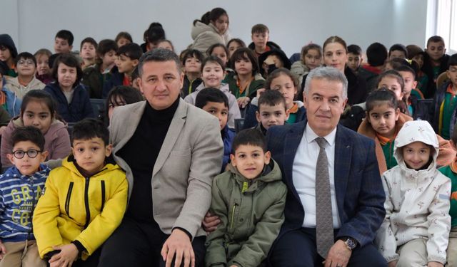 Buharkentli miniklerden Başkan Erol'a ziyaret