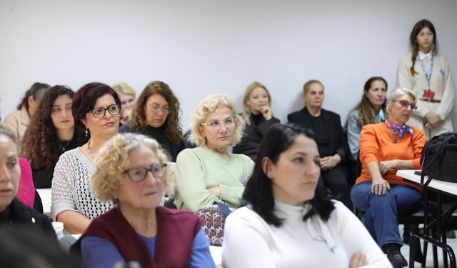 Didim’de ergenlik ve kadın sağlığı eğitimi