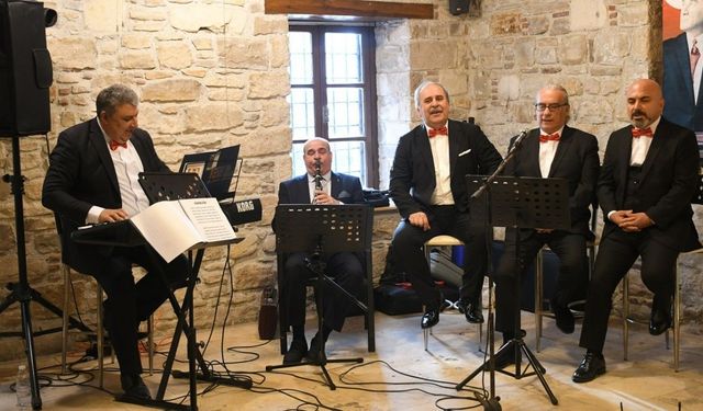 Kuşadası’nda 14 Şubat’a nostaljik dokunuş