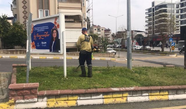 Aydın Büyükşehir’den bayram öncesi Nazilli’de çalışmalar sürüyor