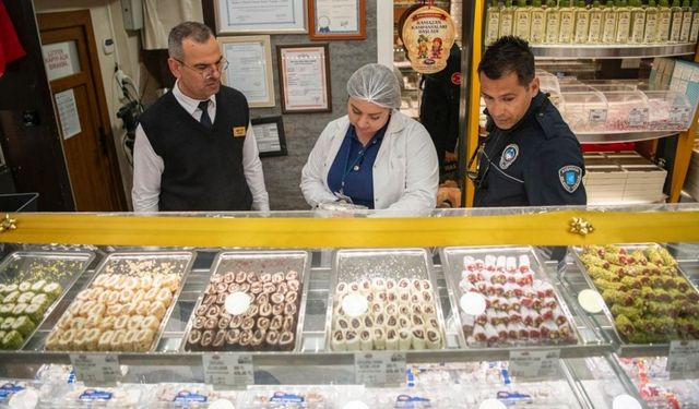 Kuşadası Belediyesi’nden bayram denetimi