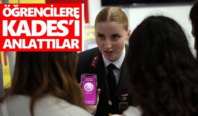 Aydın’da gençlerden jandarma standına yoğun ilgi