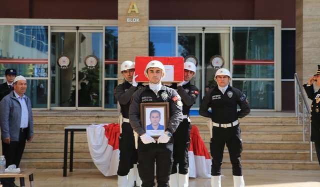 Feci motosiklet kazası: Polis memuru hayatını kaybetti