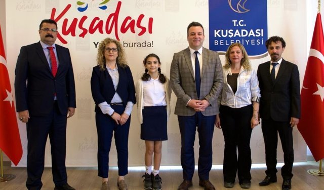 Kuşadası Belediyesi 23 Nisan’da anlamlı devir teslim yaptı