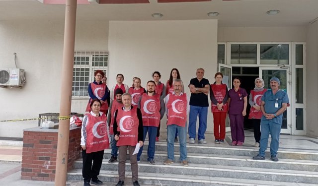 Söke’de sağlıkçılar Dr.Ersin Arslan’ı unutmadı