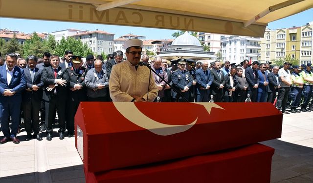 Şehit Jandarma Astsubay Üstçavuş Ergün, son yolculuğuna uğurlandı