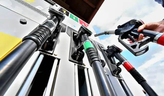 Akaryakıt fiyatlarında son durum! Benzin ve motorine zam ya da indirim var mı?