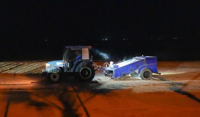 Didim’de gece mesaisi: Altınkum yaz sezonuna hazırlanıyor