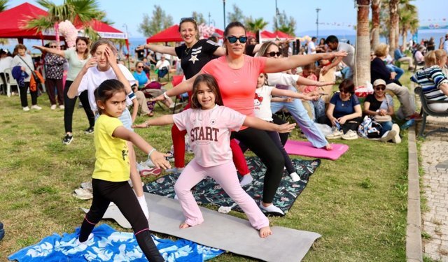 Didim’de yürekleri ısıtan Anneler Günü etkinliği
