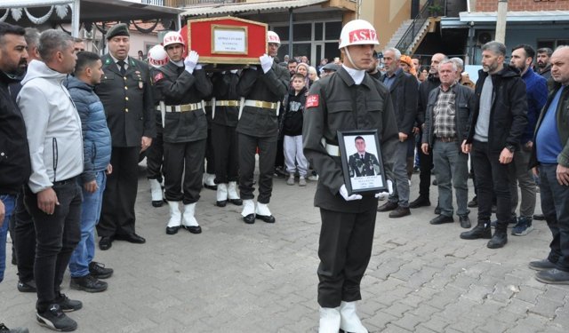 Feci kazanın ardından acı veda: 2 çocuk babası uzman çavuş defnedildi