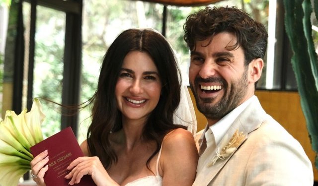 Nesrin Cavadzade'nin Gelinliği ve Nikah Fotoğrafları: Bodrum'daki Sürpriz Törenden İlk Kareler!