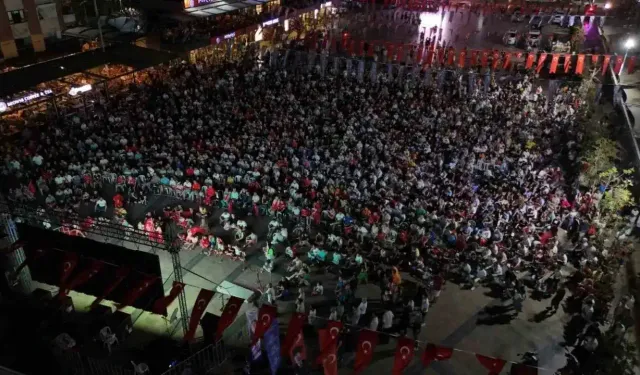 Aydın'da milli maç nerede izlenir? Türkiye - Avustralya Maçı Dev Ekran Kurulan Yerler