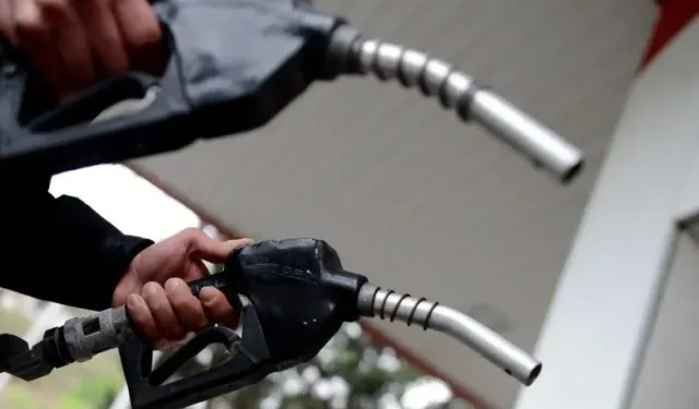Benzine zam geliyor! Akaryakıt tabelaları değişecek