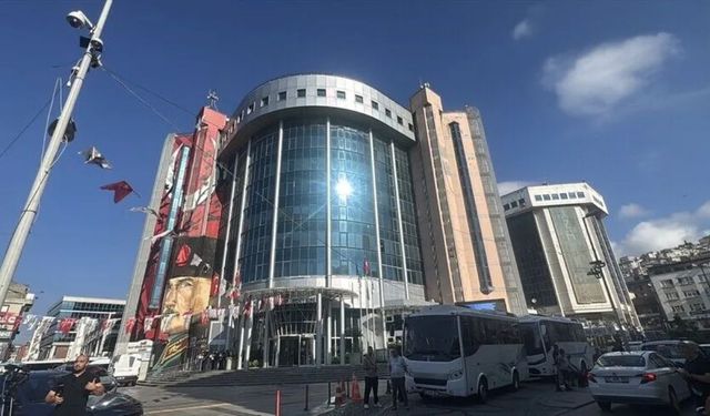 Belediyeye operasyon: Başkan dahil 28 şüpheli gözaltında