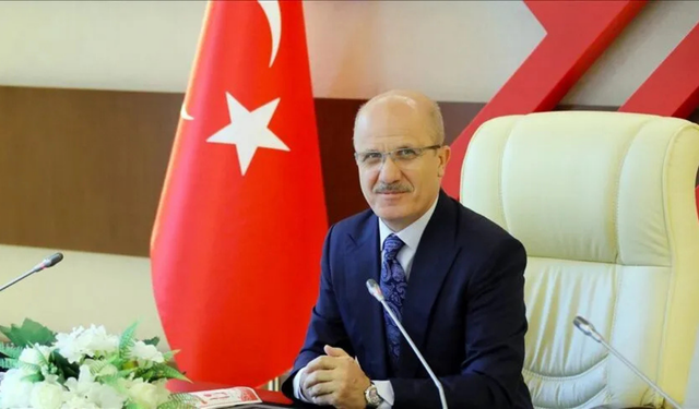 YÖK Başkanı Özvar'dan üniversiteye yerleşenlere önemli çağrı