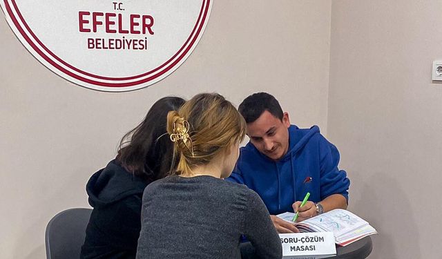 Efeler’de LGS ve YKS’ye hazırlanan gençlere ücretsiz destek