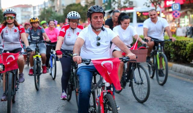 Efeler’de 30 Ağustos coşkusu sokağa taşacak! Yetişkin’den Zafer Turu ve Fener Alayı