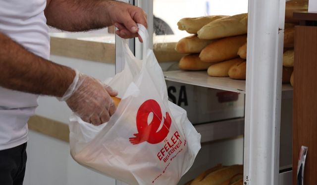 Efeler’de ekmek fiyatı dikkat çekti! 200 gram ekmek 12,50 TL