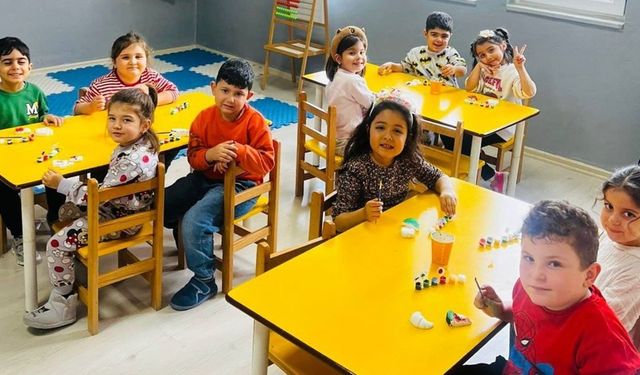 Efeler’de gençlerin geleceğine dokunan projeler: Ücretsiz eğitim desteği geliyor
