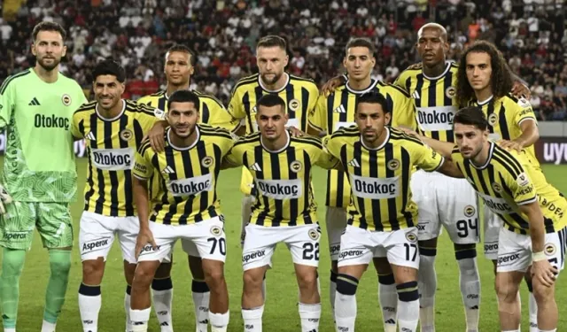 Fenerbahçe'de bir ayrılık kararı daha! Yönetim teklifleri değerlendirme kararı aldı